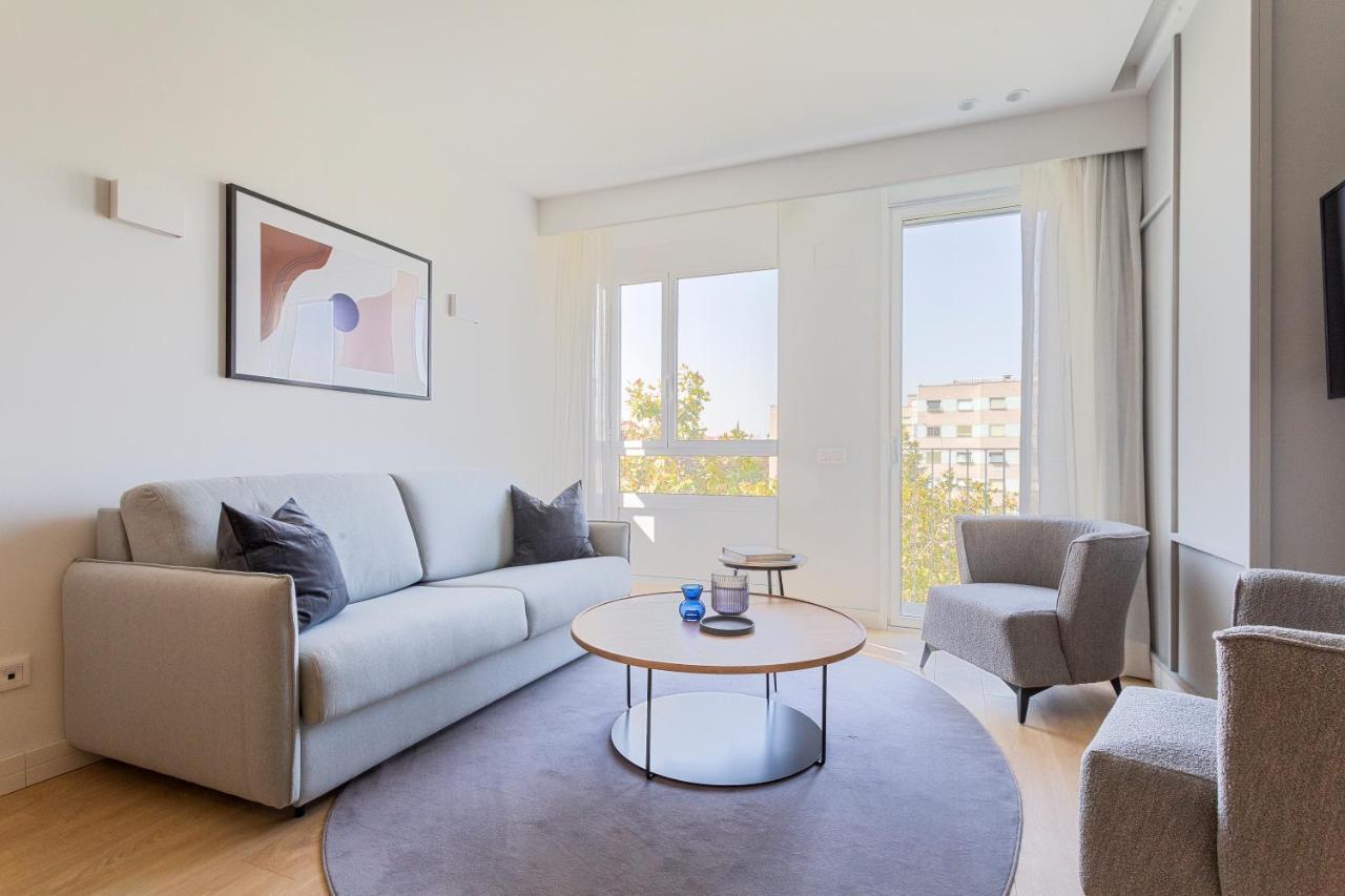 Uma Suites O'Donnell Madrid Dış mekan fotoğraf